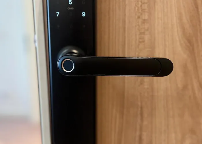 The View Waterfront Belgrad